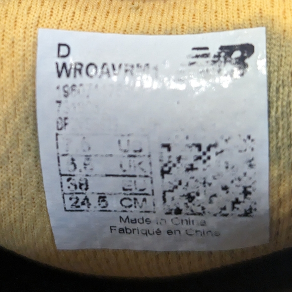 New Balance Roav V1 Women's 7.5 Wide - Picture 6 of 6